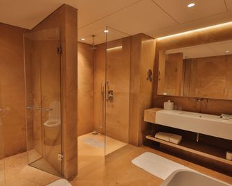 Time Square Resort and Spa Bhuj - Бхудж