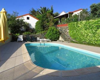 Quinta da quebrada - Santana - Pool