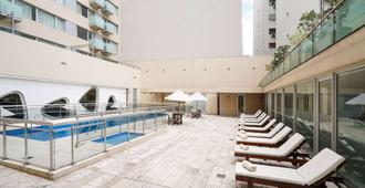 雷科萊塔微笑套房酒店 - 布宜諾斯艾利斯 - 布宜諾斯艾利斯 - 游泳池