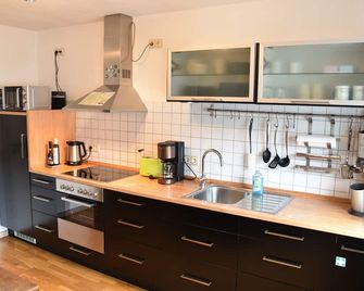 Ferienwohnung Happynest - Birresborn - Cocina