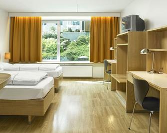 Hotel Edda Akureyri - Akureyri - Bedroom