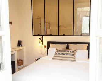 Fra Cielo e Mare Boutique Rooms - Cagliari - Bedroom