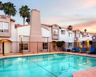 Sonesta Es Suites Scottsdale Paradise Valley - Scottsdale - Pool