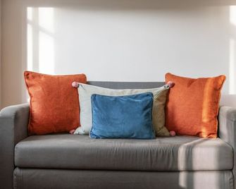 Unique Victorian Home in Glasgow - Glasgow - Living room