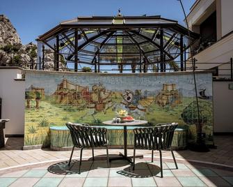 Villa Dei Melograni Boutique Hotel - Cefalù - Terasa