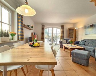 Ferienhaus Baltrumkieker Links - Nessmersiel - Essbereich