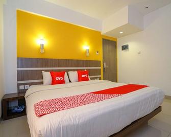 OYO 1727 Hotel 929 - Lubuklinggau - Habitación