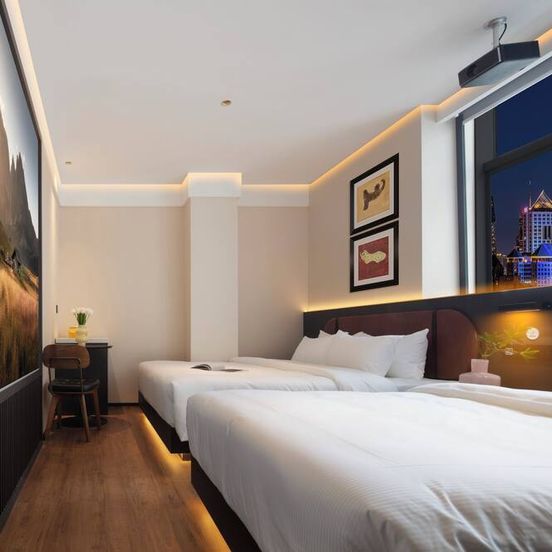 Mcsrh Hotel -Chongqing Chaotianmen image 1
