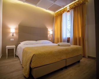 Hotel Villa San Giorgio - Poggibonsi - Schlafzimmer