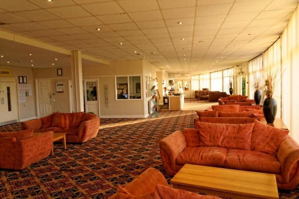 Sand Bay Holiday Village - Weston-super-Mare - Lounge