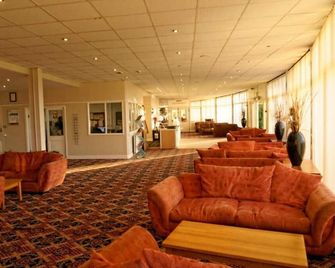 Sand Bay Holiday Village - Weston-super-Mare - Lounge