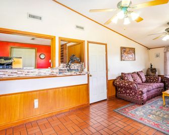 OYO Hotel Daleville Al Hwy 84 - Daleville - Lobby