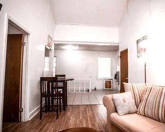 Historic Hill Apartments (Duplex) - Tuskegee - Living room