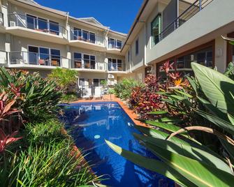 Yamba Beach Motel - Yamba - Pool