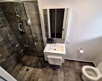 Family Paradise Retreat 3brhaven - Rolleston