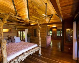 روهوتو فاره - Vaitape - غرفة نوم