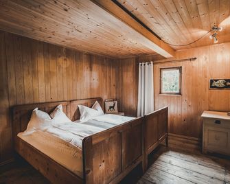 Knottn Hüttl, Authentic Farmhouse, South Tyrol Near Merano. Cin It021084b43o6cxrdz - St. Pankraz - Schlafzimmer