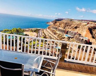 Perla de Amadores - Puerto Rico - Balcony