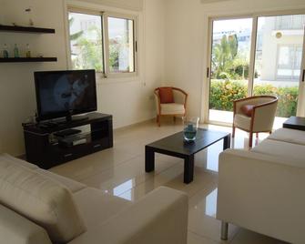 Athena Beach Villa - Protaras - Living room
