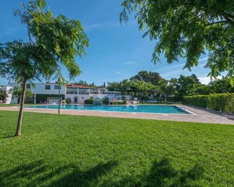 Camping Playa y Fiesta - Montroig - Piscina