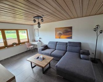 Peace and serenity - Neukirchen bei Bogen - Sala de estar
