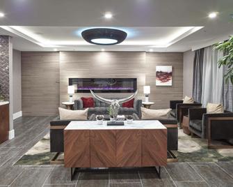 Sandman Signature Plano-Frisco Hotel - Плейно - Лоббі