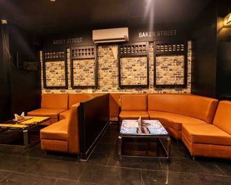 Zip by Spree Hotels Le pebble - Tiruppur - Lounge