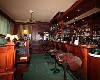 Soho Hotel - גיור - בר