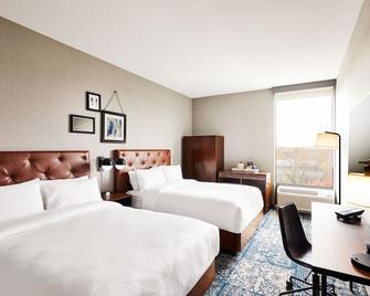 Four Points by Sheraton Chicago Westchester/Oak Brook - Westchester - Bedroom