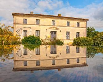 Domaine Terrocéane - La Gripperie-Saint-Symphorien - Edificio