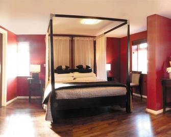 Savoro Restaurant With Rooms - Barnet - Bedroom
