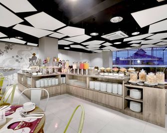 favehotel S. Parman Medan - Medan - Buffet