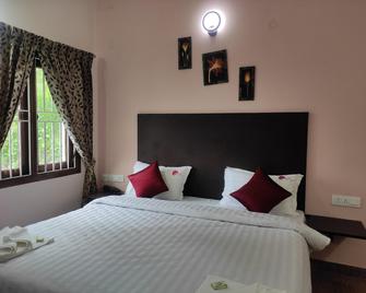 Spring Valley Retreat - Kodaikanal - Спальня
