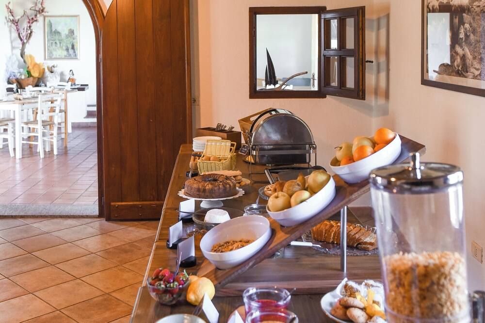 Agriturismo Guthiddai - Oliena - Bufé