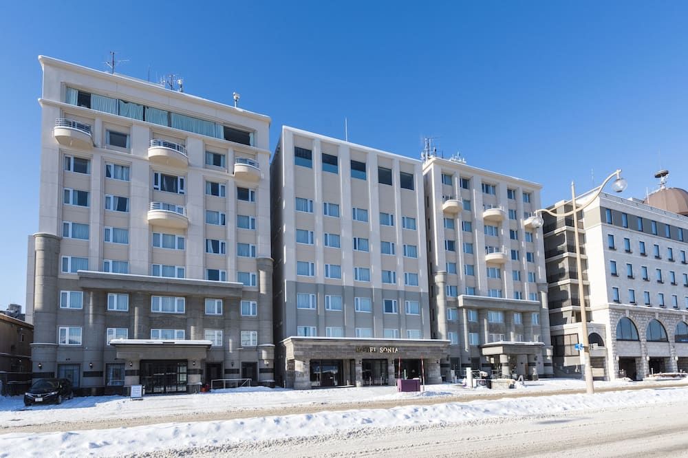 هوتل سونيا أوتارو