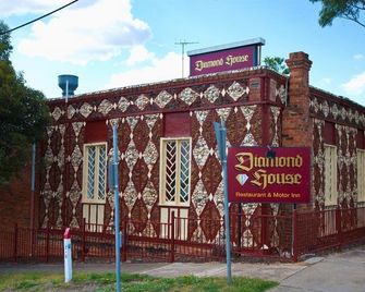 Diamond House Motor Inn - Stawell - Building
