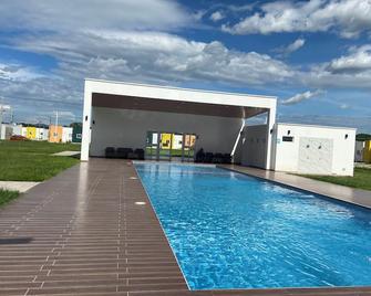 Welcome to Millie’s Casita located in residential Villa panamericana San Miguel - San Miguel - Piscina