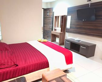 Hotel O near Balikpapan International Airport formerly Barkah Guest House - Balikpapan