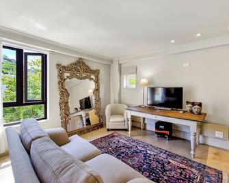 Rouge on Rose Boutique Hotel - קייפ טאון - סלון