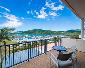 Whitsunday Terraces Hotel Airlie Beach - Airlie Beach - Building