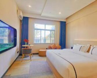 Shaoyang Holiday Hotel - Shaoguan - Bedroom