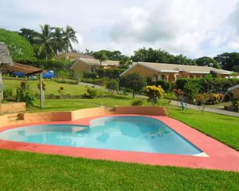 Quest Apartments - Port-Vila - Piscine