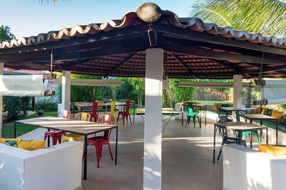 Pousada Charmosa, Aconchegante e Tranquila a 5 min de pé da Praia - סאו מיגל דו גוסטוסו - מסעדה