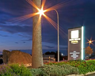 Dog Rock Motel - Albany - Utomhus