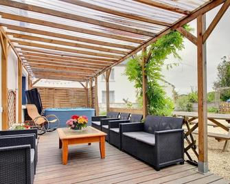 Kernoé - Erdeven - Gîte - Erdeven - Innenhof