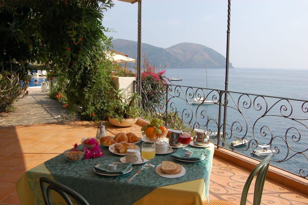 Hotel Giardino Sul Mare - ליפארי - מרפסת