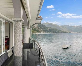 Casa Delphin App 1633 - Brissago - Balkon