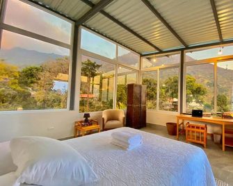 San Marcos Properties - San Marcos La Laguna - Habitación