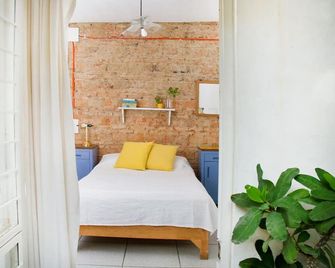 Casa Canario Hostel - Guadalajara - Chambre