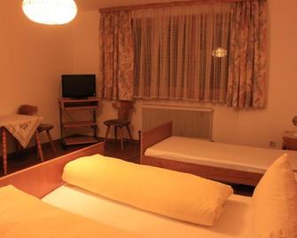 Pension & Restaurant Tsingdao - Horbranz - Ložnice